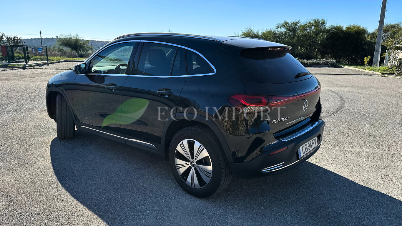 Mercedes-Benz EQA 250 AMG foto 4