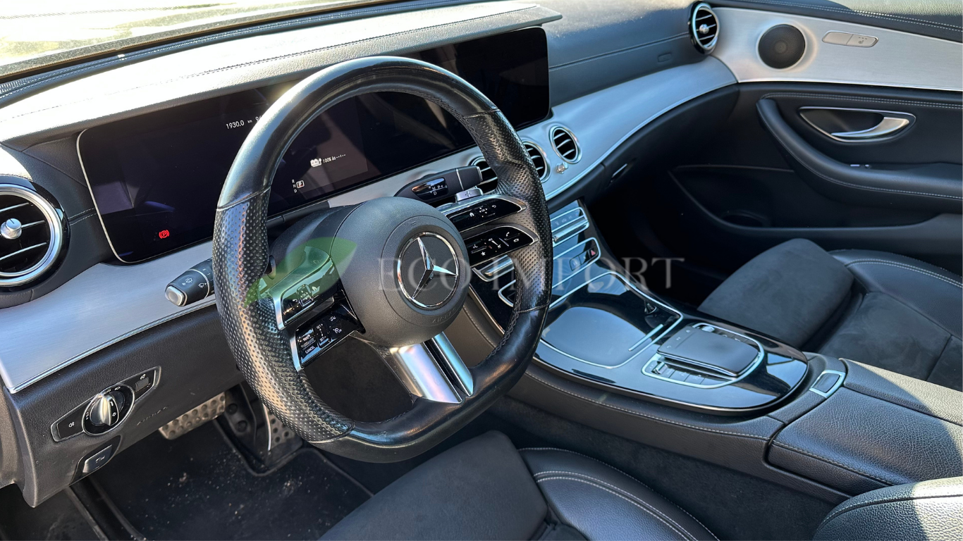 Mercedes-Benz E300de T AMG foto 5