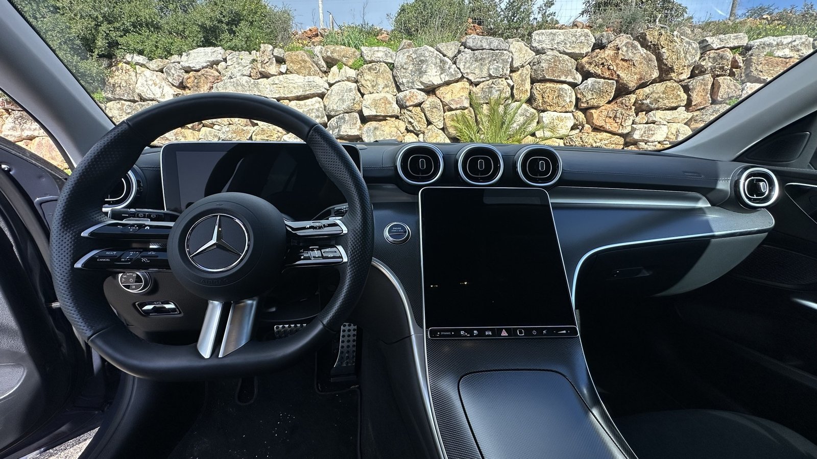 Mercedes-Benz C 300e T AMG 2024 foto 5
