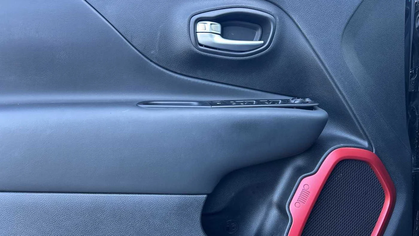 Jeep Renegade 4xe Trailhawk 2022 foto 5