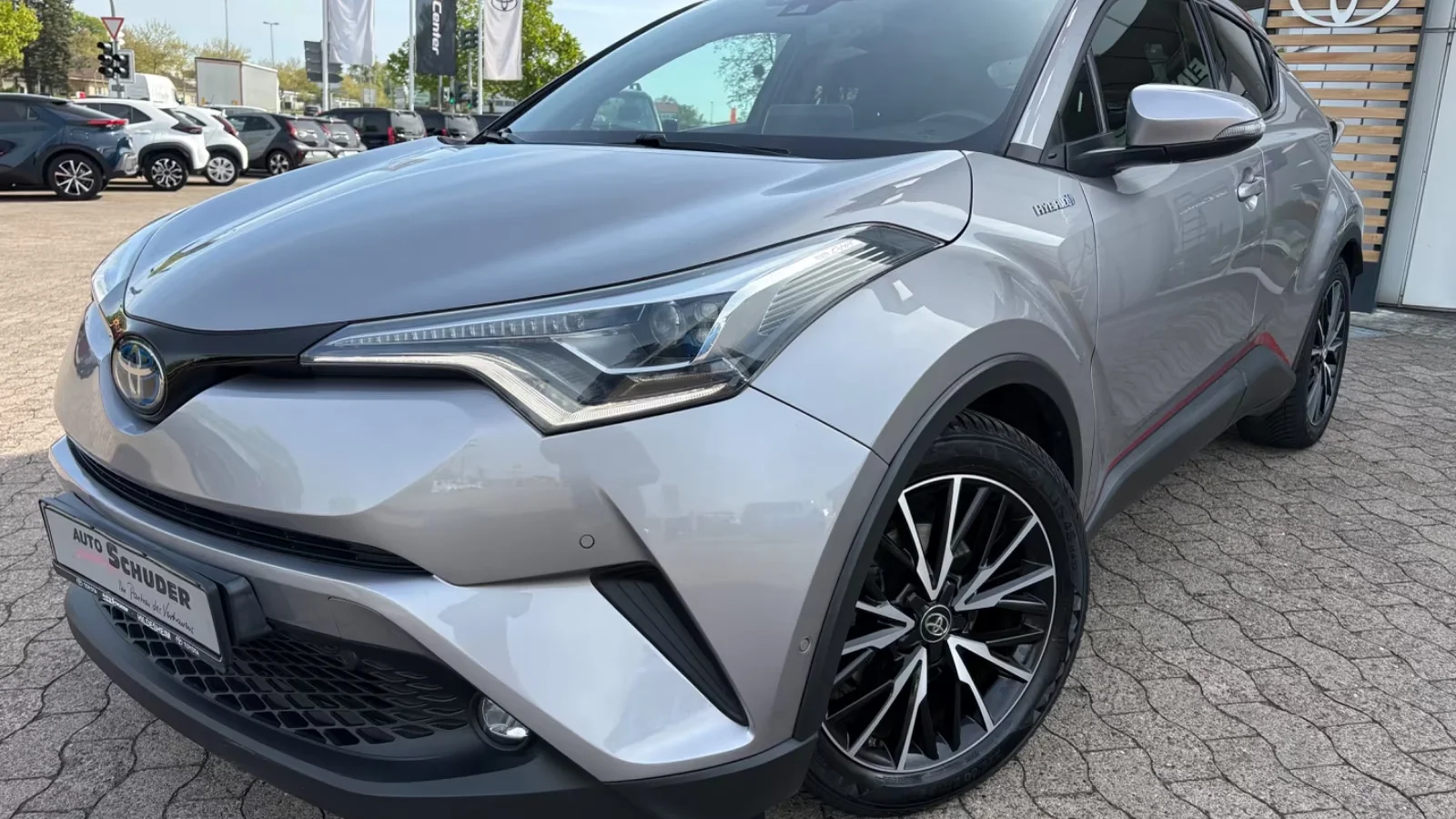 Toyota C-HR 2.0 PHEV 2022-2023