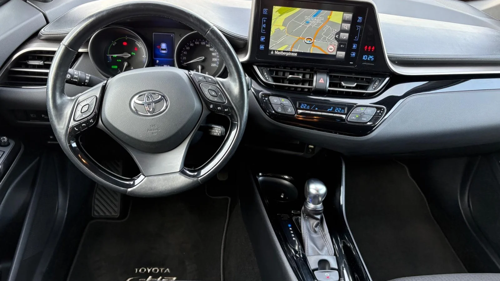 Toyota C-HR 2.0 PHEV 2022-2023 foto 5