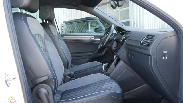 Volkswagen Tiguan eHybrid R-Line 2023 — 245cv sistema foto 2