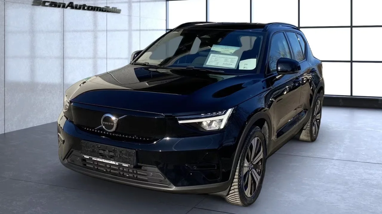 Volvo XC40 Recharge Pure Electric 2022/2023 foto 2