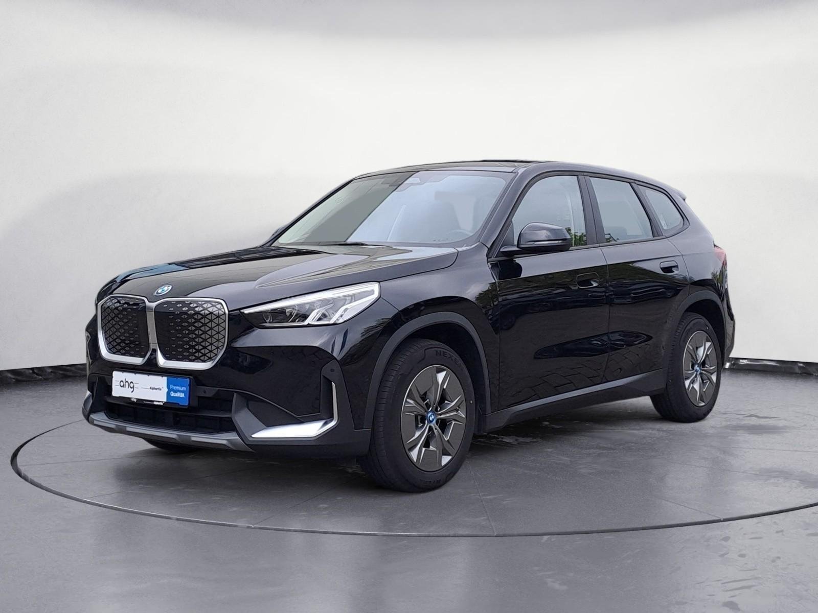 BMW iX1 eDrive20 2024 foto 2