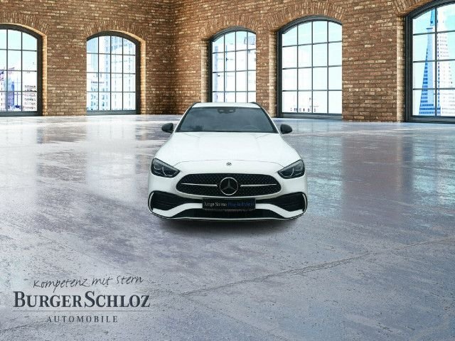 Mercedes-Benz C 300 e T AMG 2023 foto 2