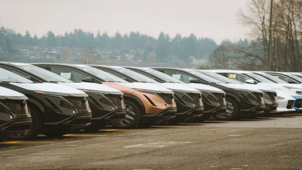 Parque de stand profissional alemão — leilões de carros de seguradoras Versicherungs-Auktion 2026