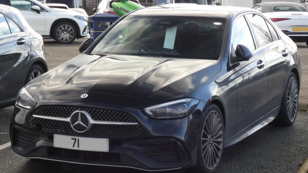 Mercedes-Benz C300 W206 AMG Line — comparativo W205 vs W206 gerações