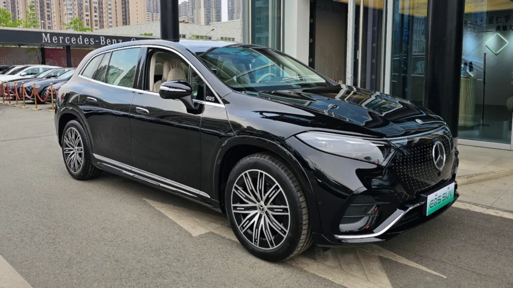 Mercedes-Benz EQS SUV — SUV luxo eléctrico premium