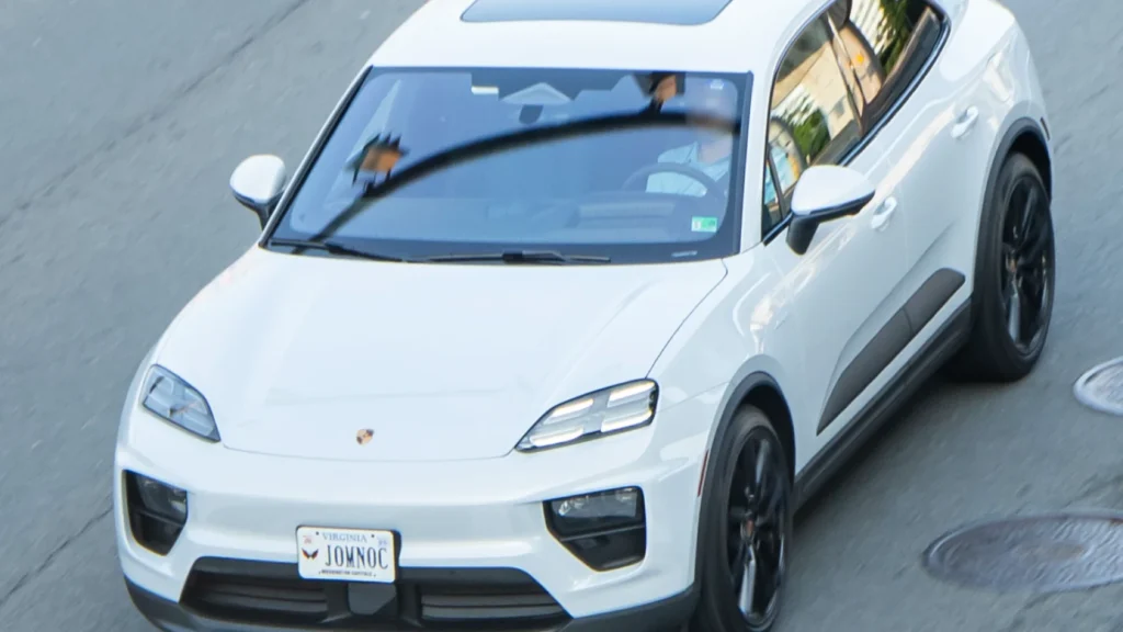 Porsche Macan 4S EV (2024) — SUV compacto eléctrico premium