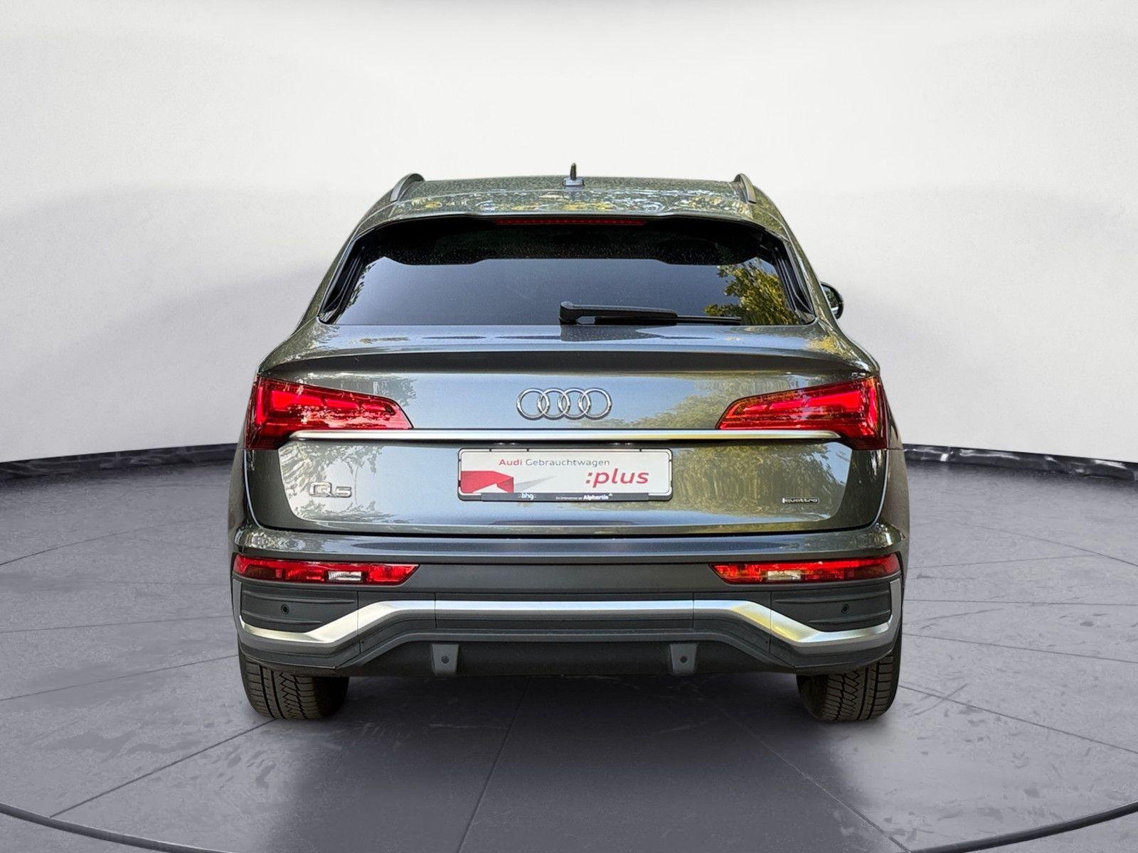 Audi Q5 55 TFSIe Sportback 2022 foto 5