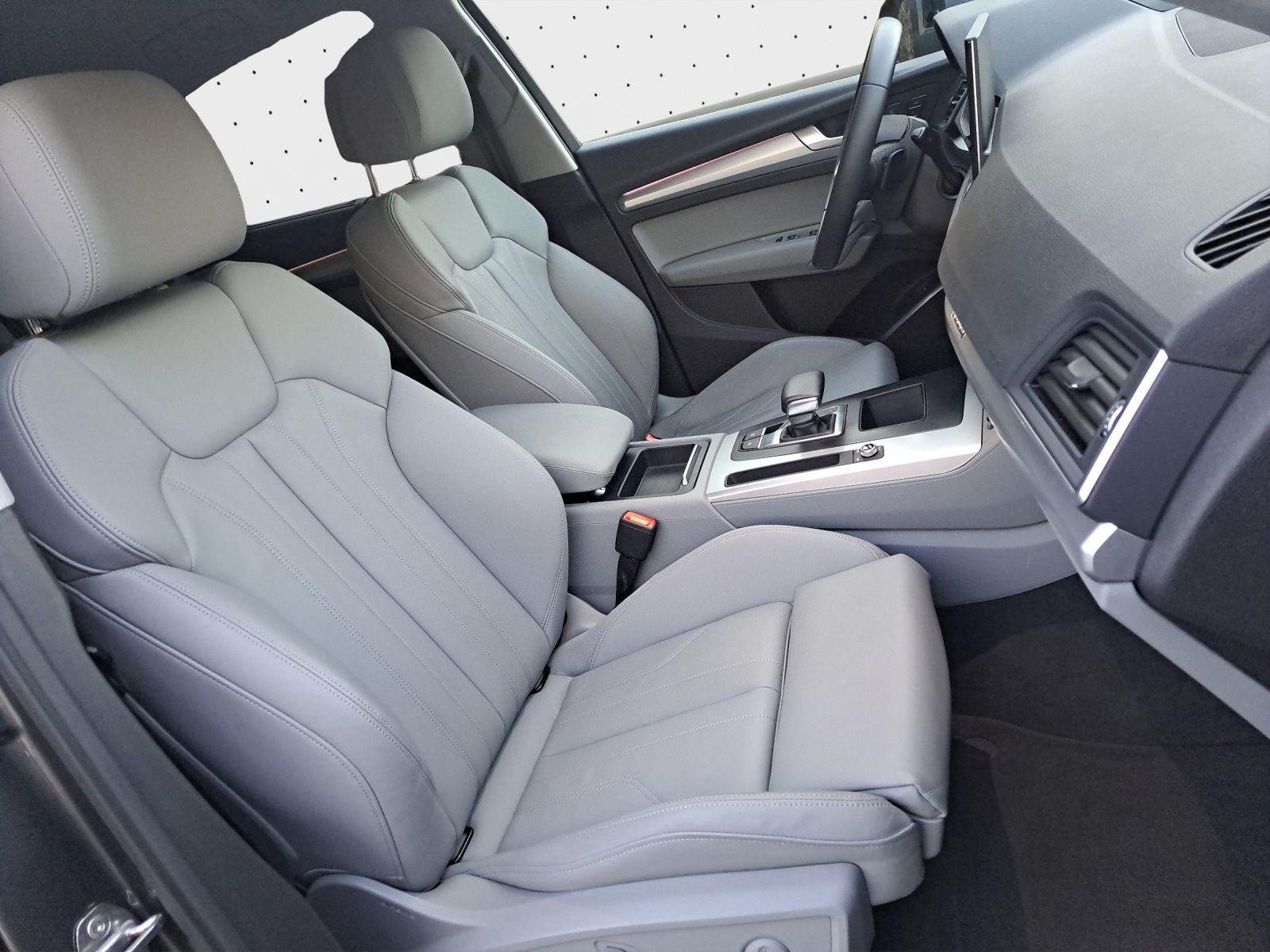 Audi Q5 55 Tsfie 2022 foto 3