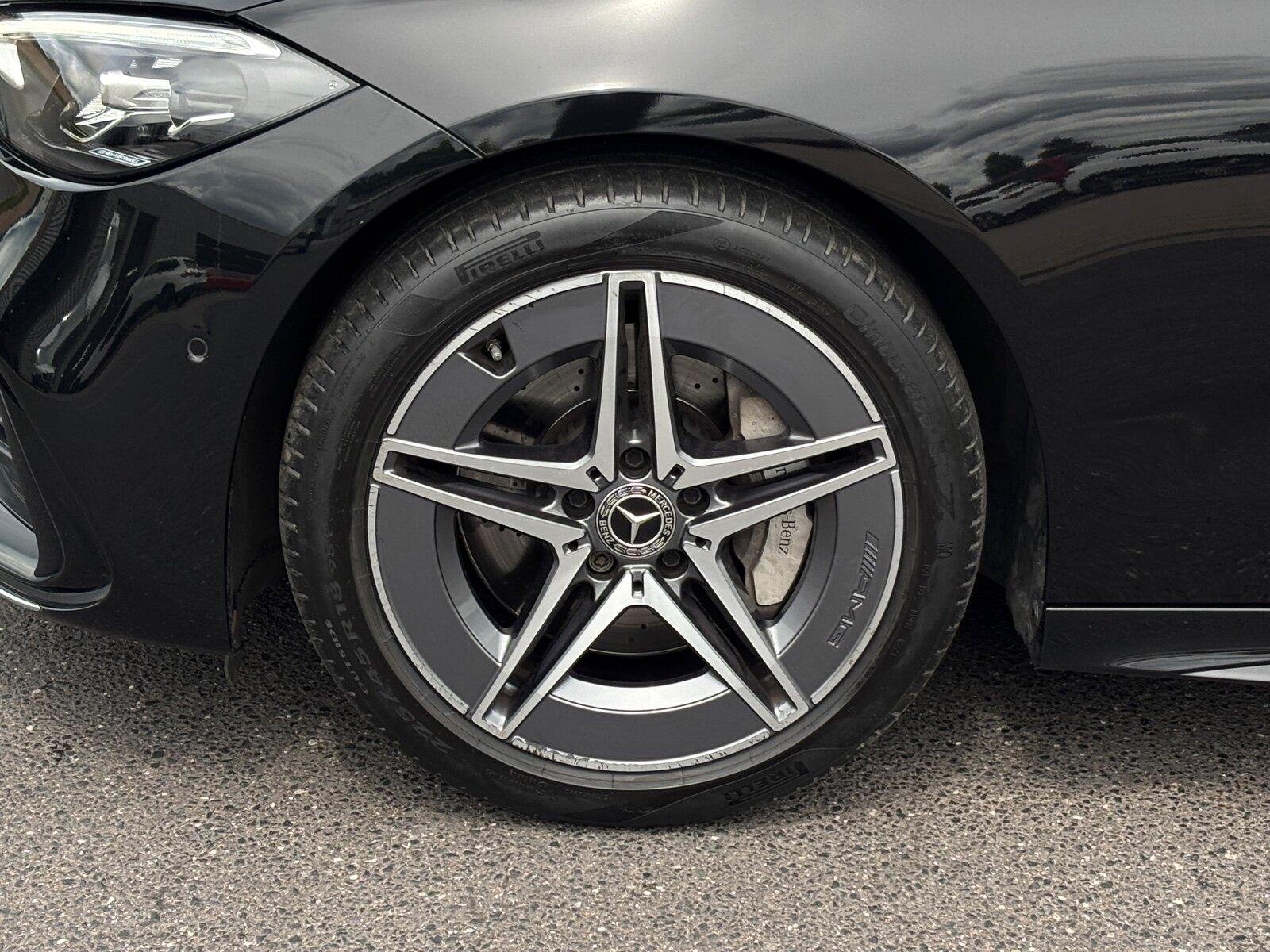 Mercedes-Benz C 220d T AMG Line 2022 foto 4