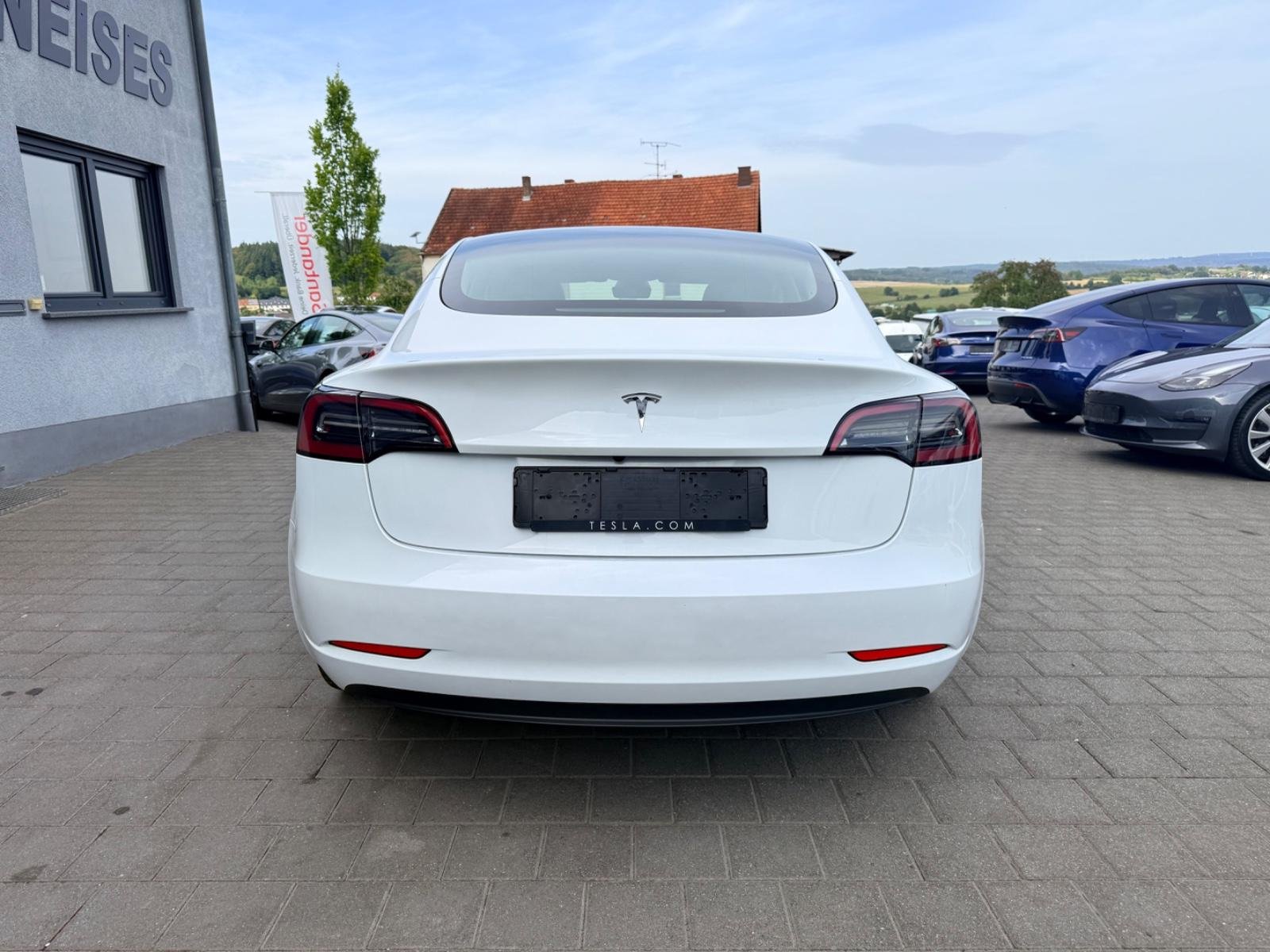 Tesla Model 3 2023 foto 4