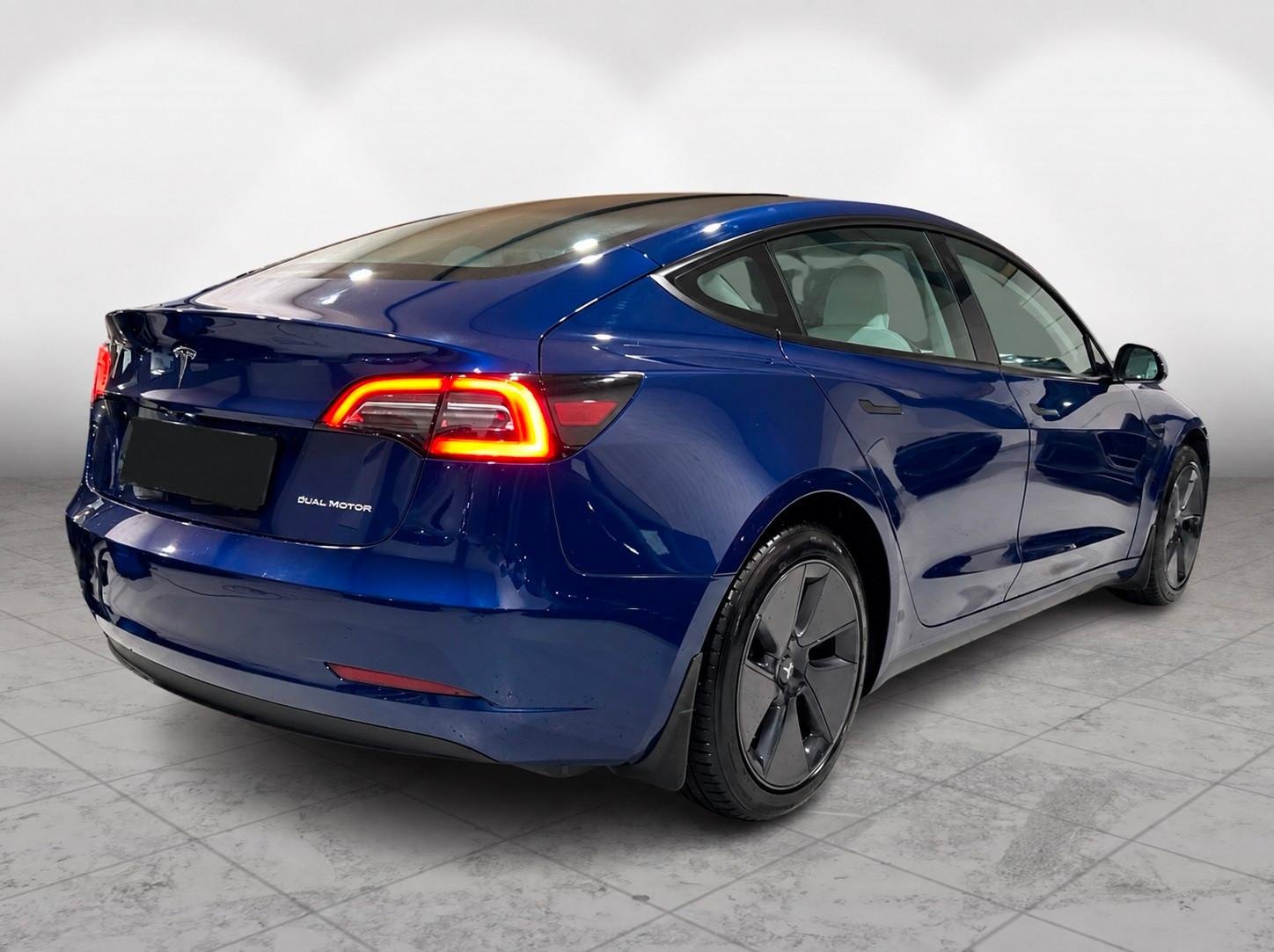 Tesla Model 3 Long Range AWD 2023 foto 2